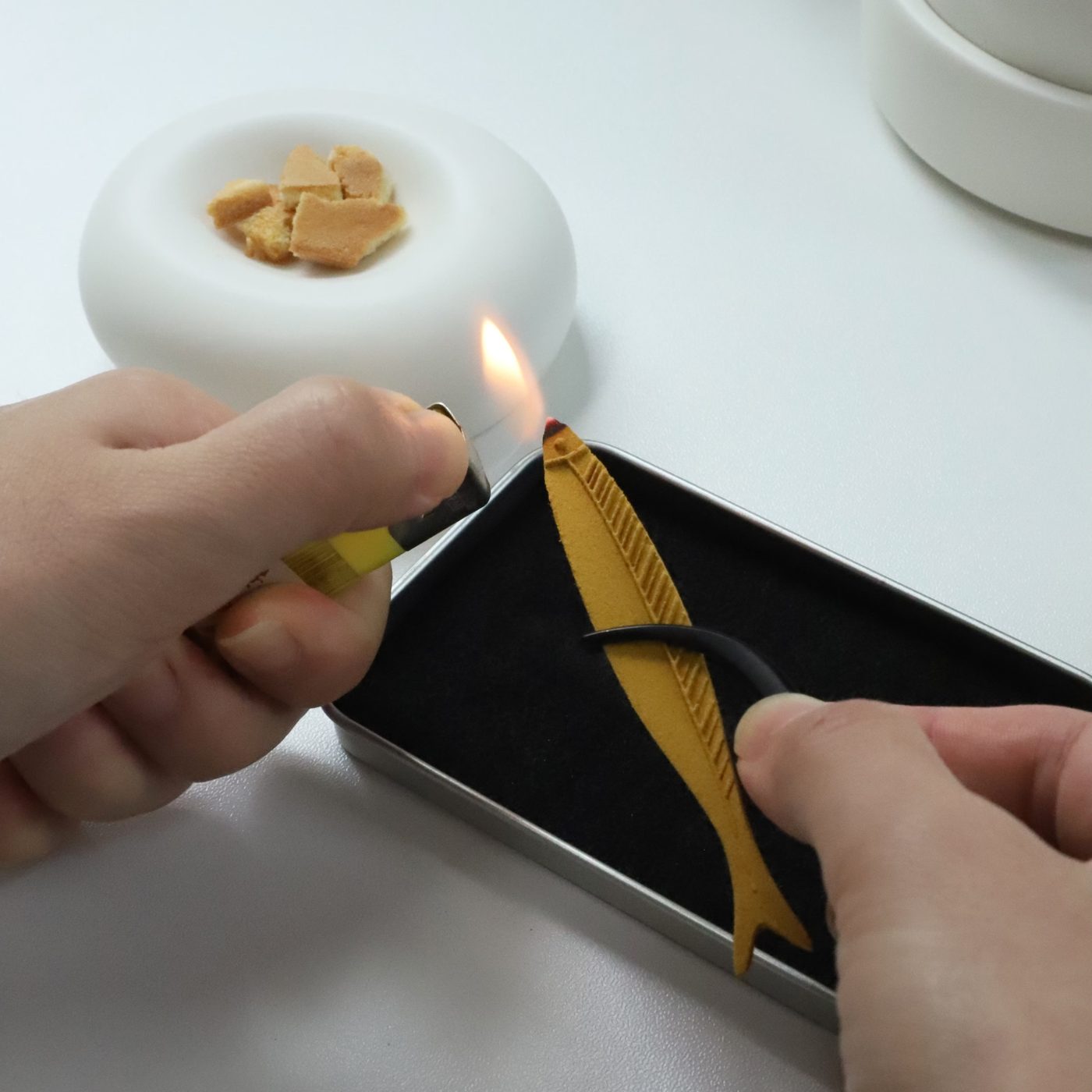 Fishbone Memorial Incense Set product view 2