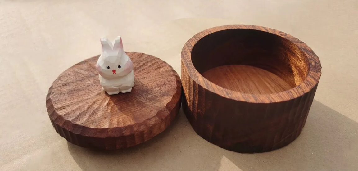 White rabbit product view 1